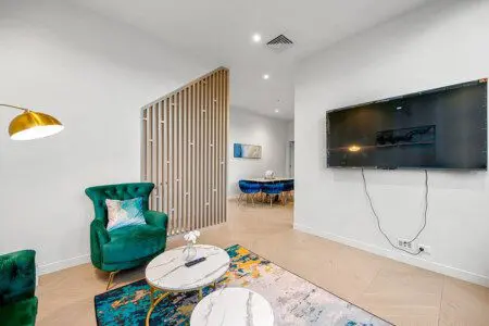 71167 342755 3IUbMB4A3CX9SvR71bmQ3ETg5KANJscIo7uLzG73cCM 676432190221a.jpg