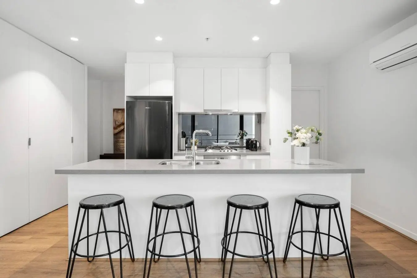 71167 345958 aaOjAib3XpTC7LcX3Kue71rf8o6BaFg6V8z8VKM4Xfw 6773d7d3c6ba9.jpg